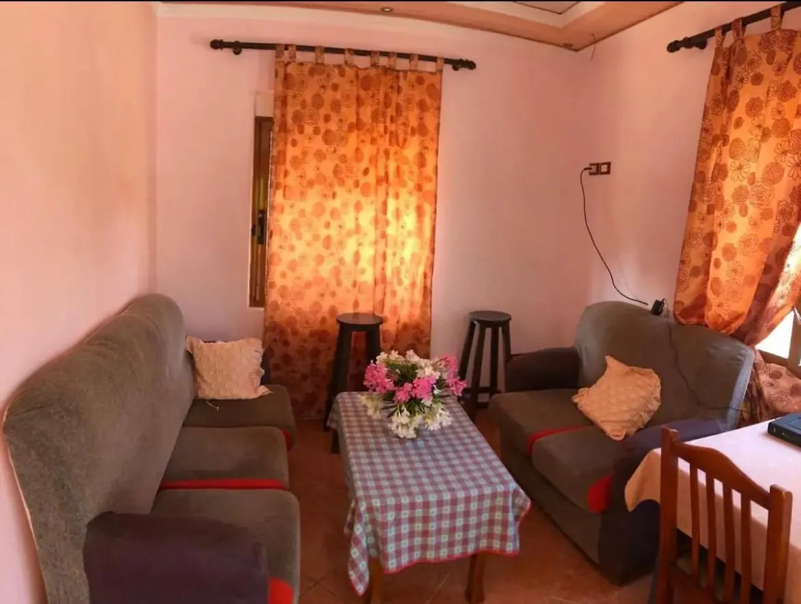 Pensionat Family Green Spot Bashkia e Orikumit